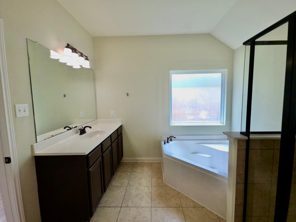 1697 Breanna Ln Property Photo 14