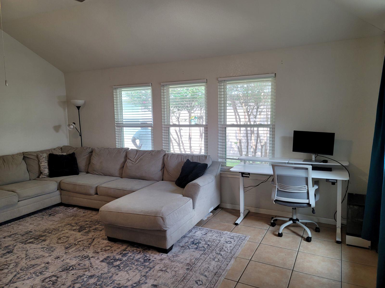 108 Warner Bnd Property Photo 2