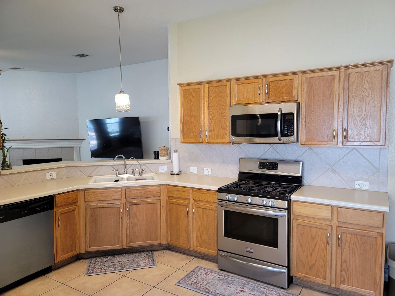108 Warner Bnd Property Photo 7