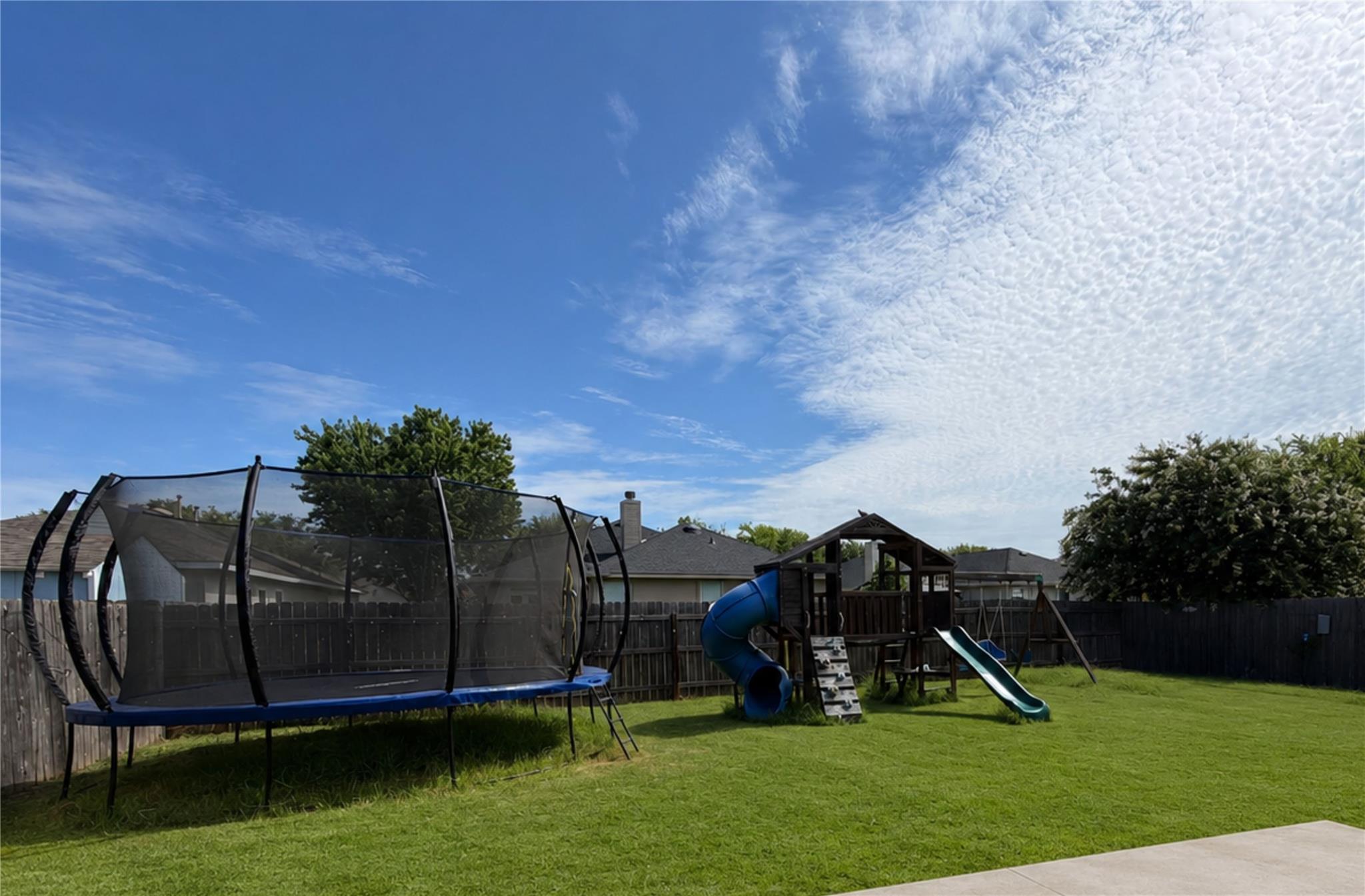 108 Warner Bnd Property Photo 21