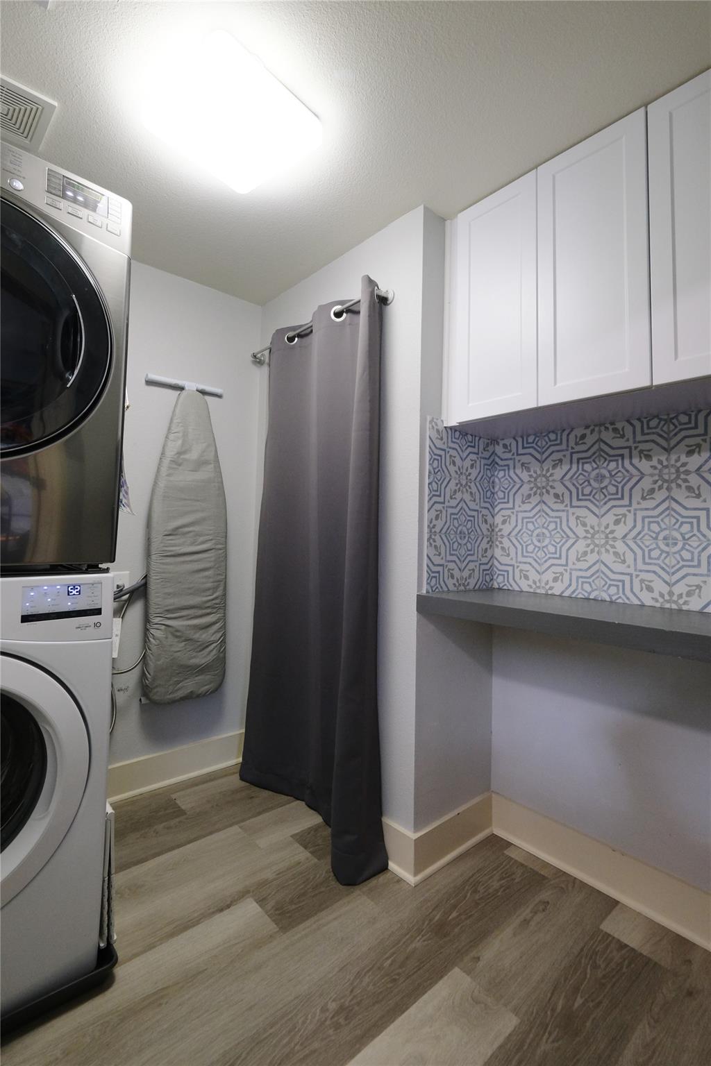 604 Allen St #104 Property Photo 15