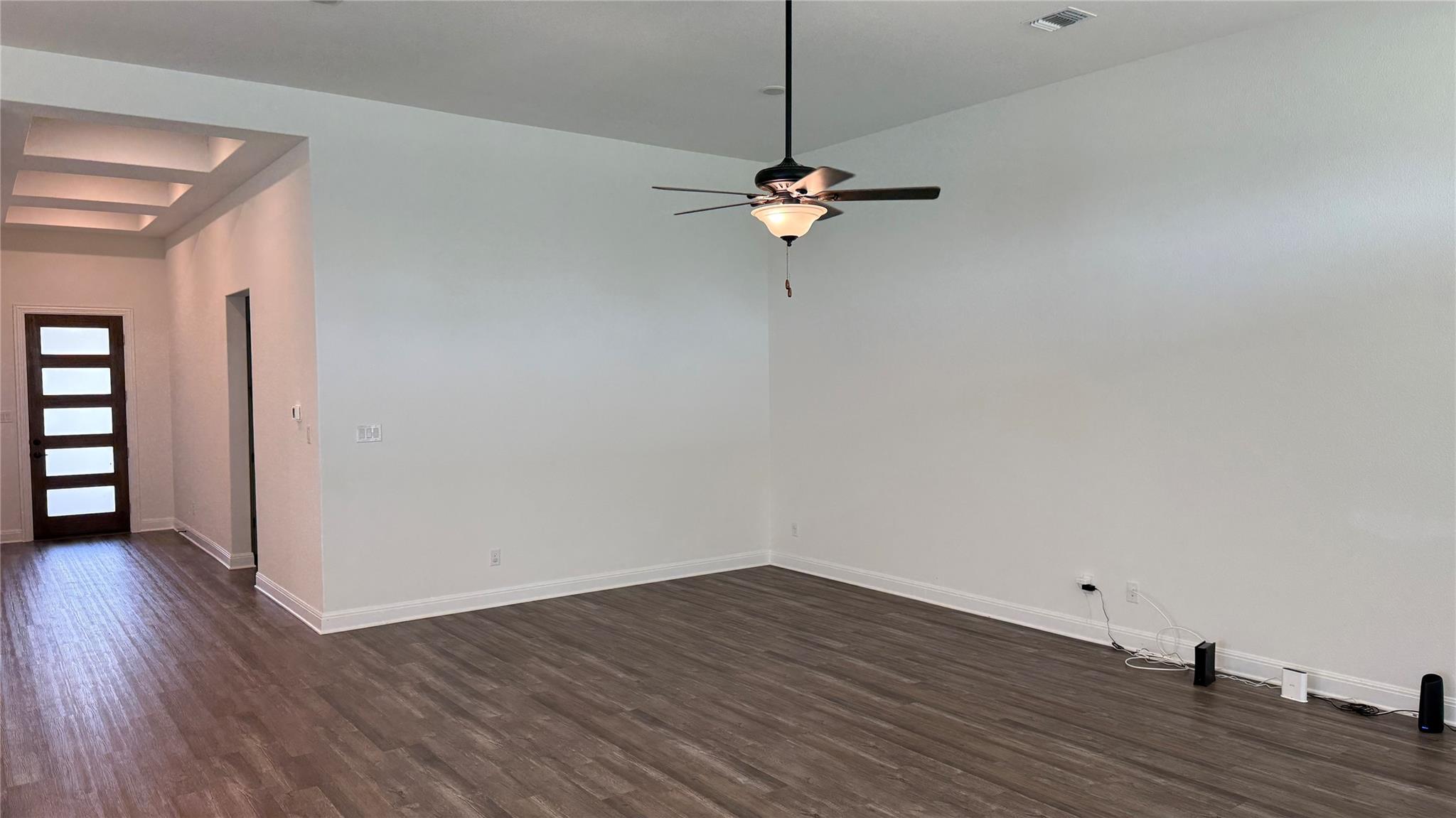 352 Olympic Park Dr Property Photo 2