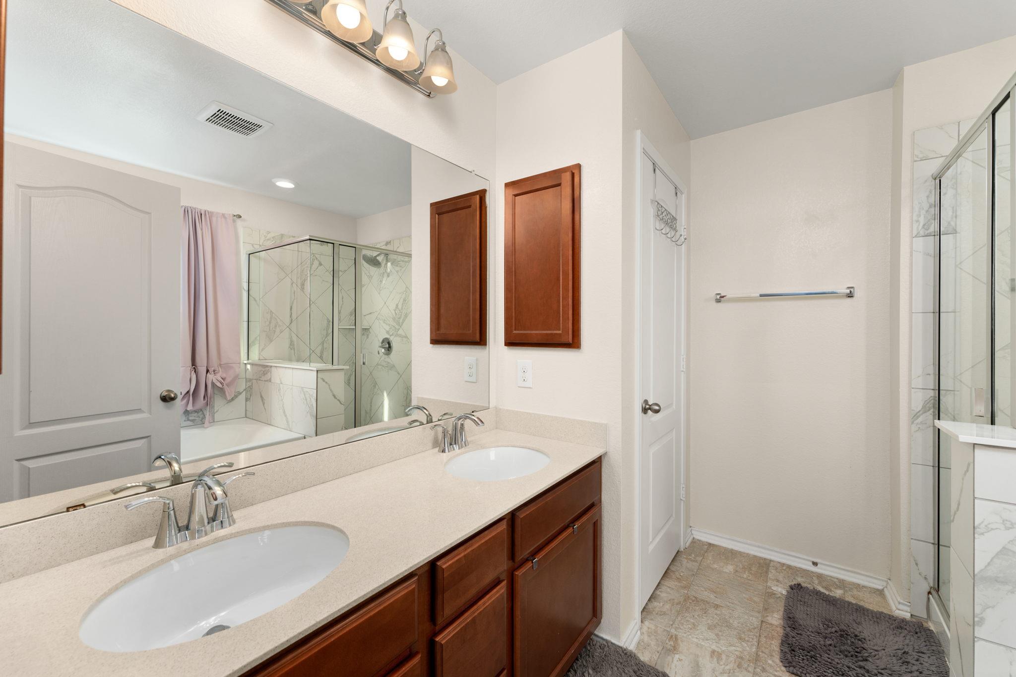 6925 Nutria Run Property Photo 23