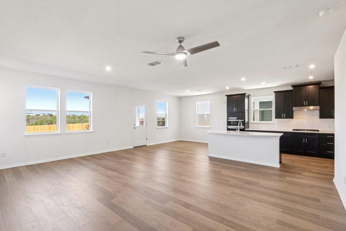 11205 Golden Cloud Bnd Property Photo 11