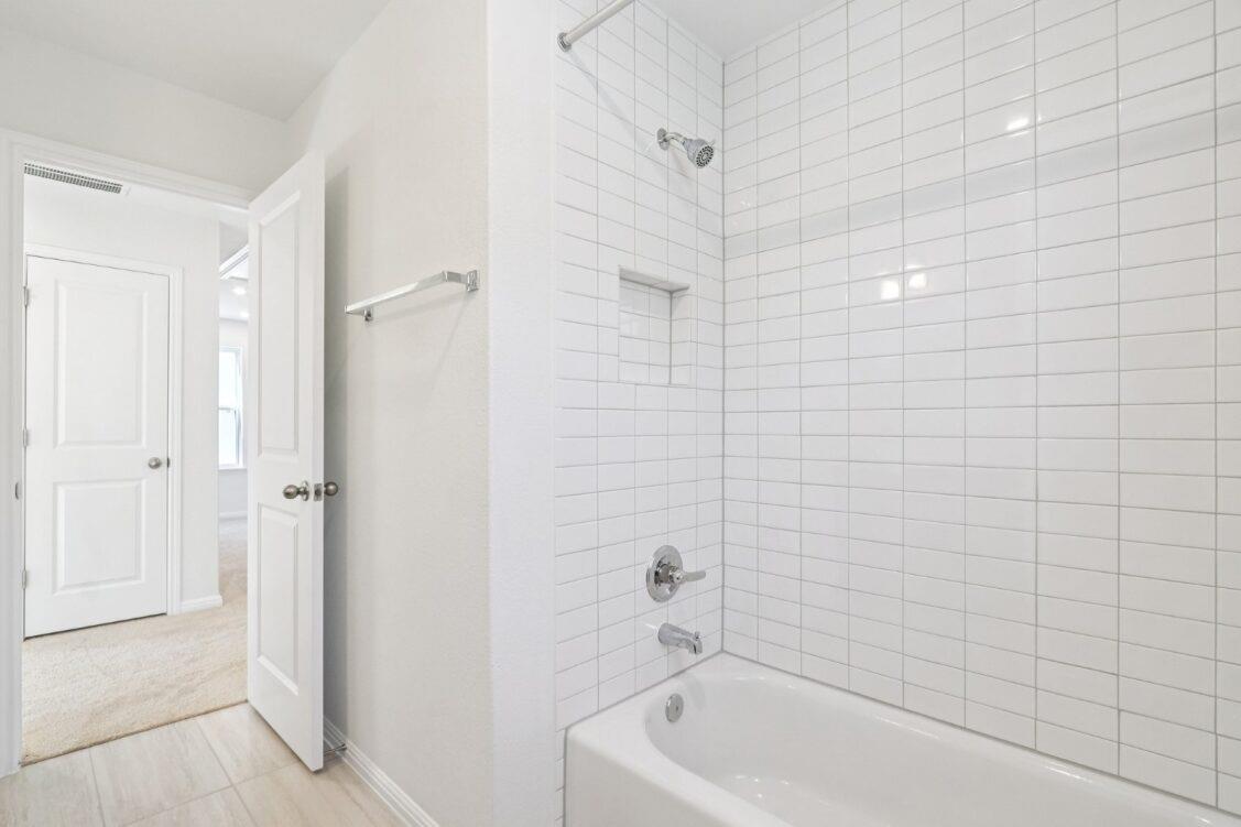 11205 Golden Cloud Bnd Property Photo 27