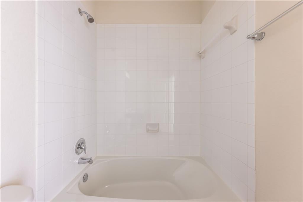 224 Bremen St Property Photo 28