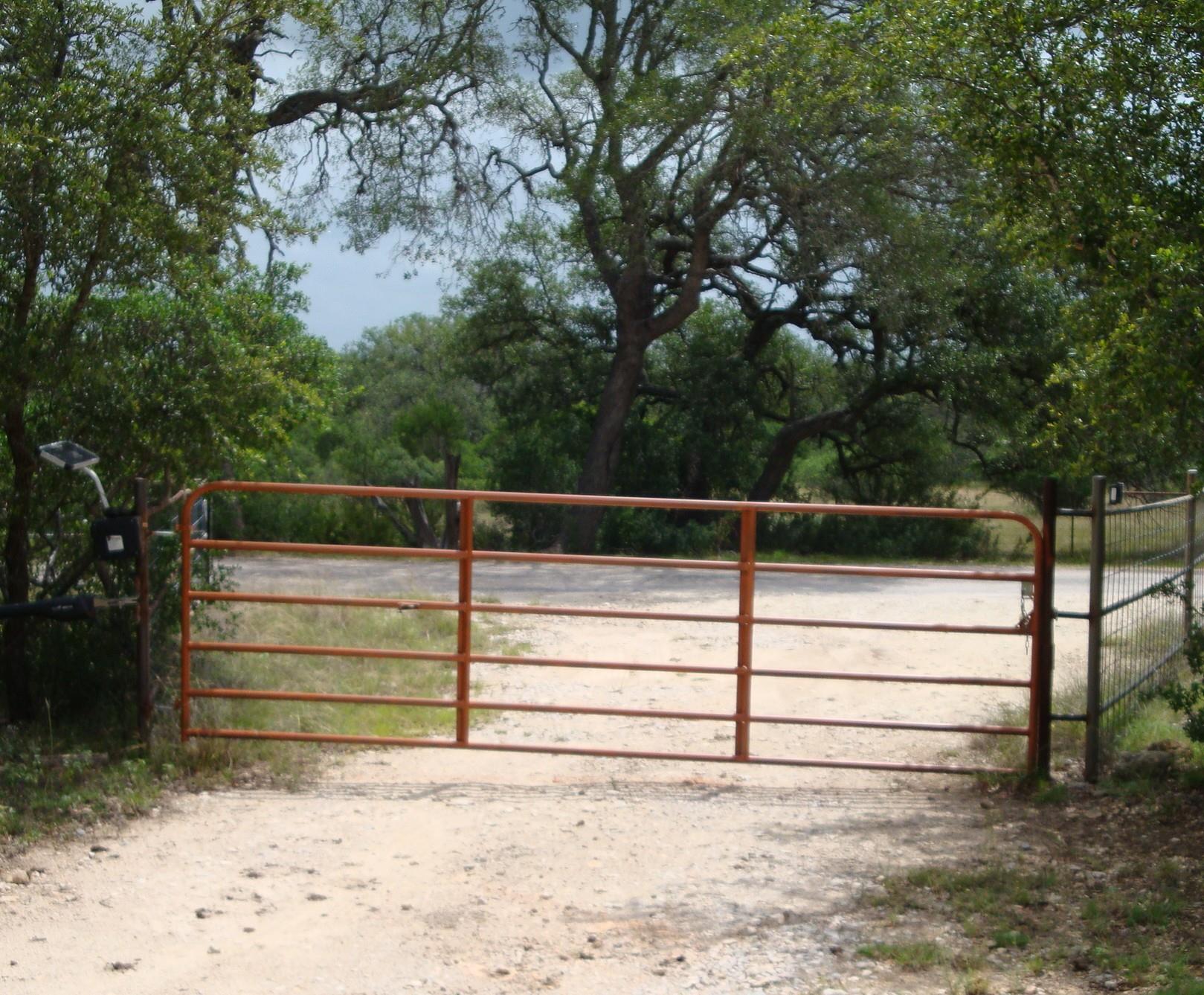 1619 Althaus Ranch Rd Property Photo 6