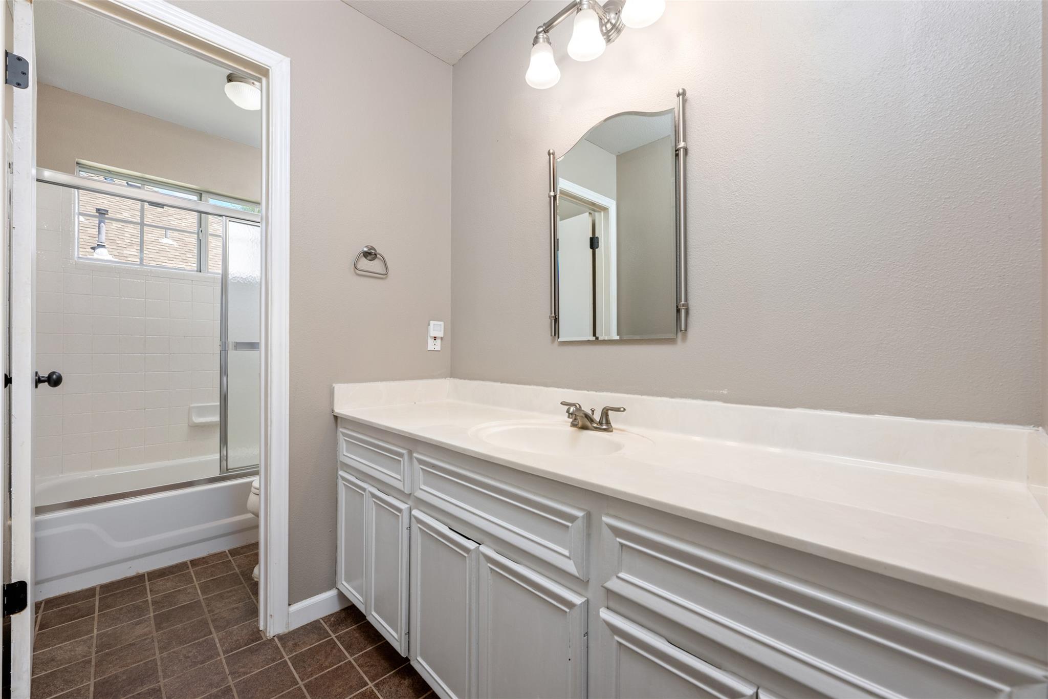 4011 Honey Bear Loop Property Photo 24