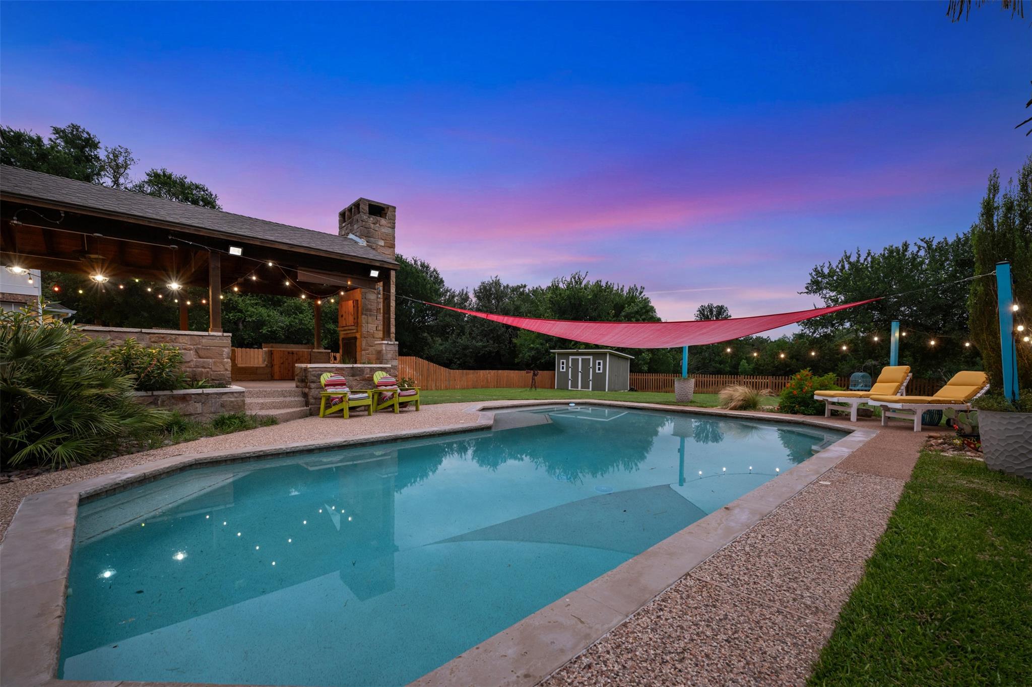 4011 Honey Bear Loop Property Photo 34