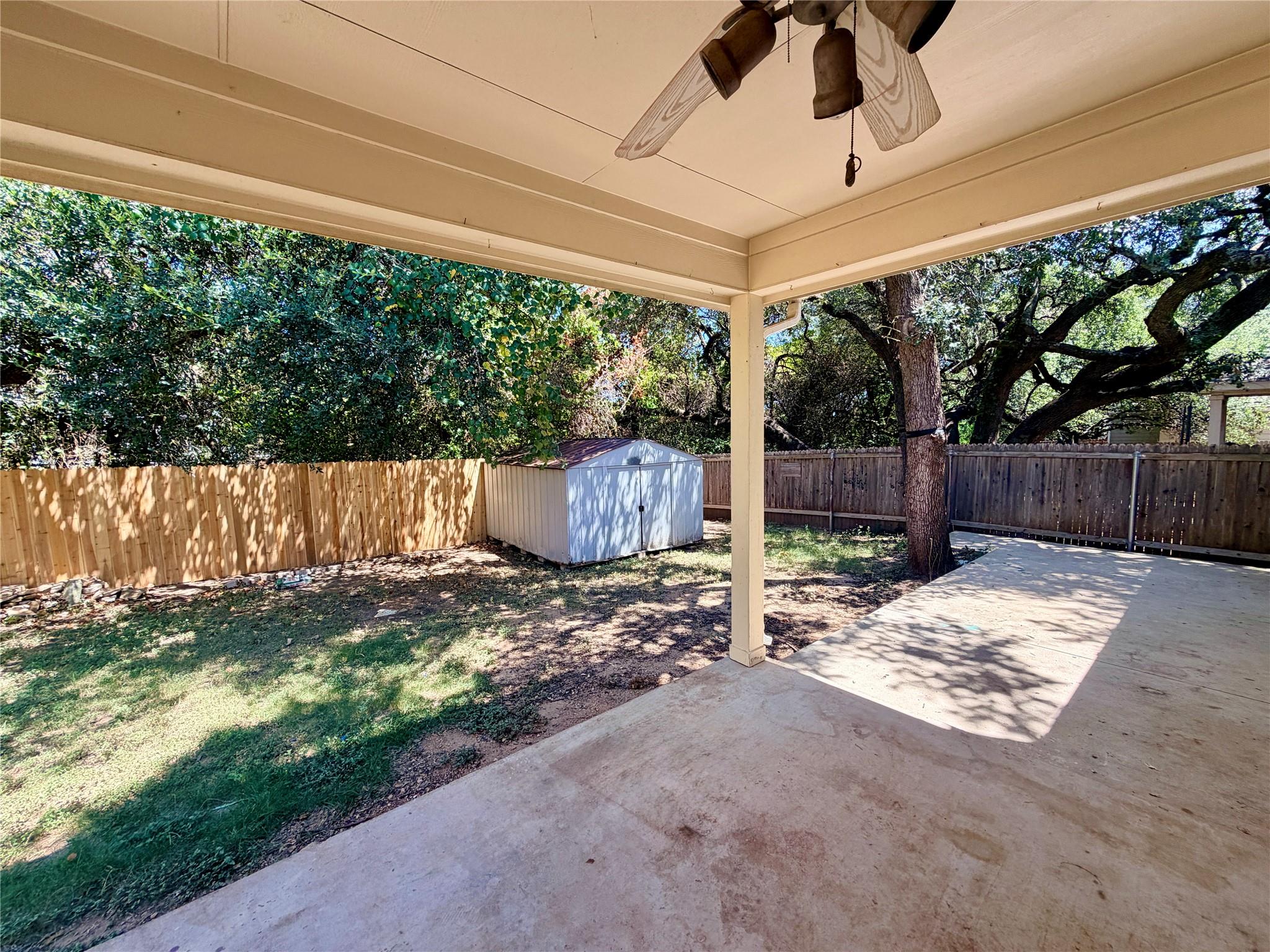 1517 Hawk Dr Property Photo 24