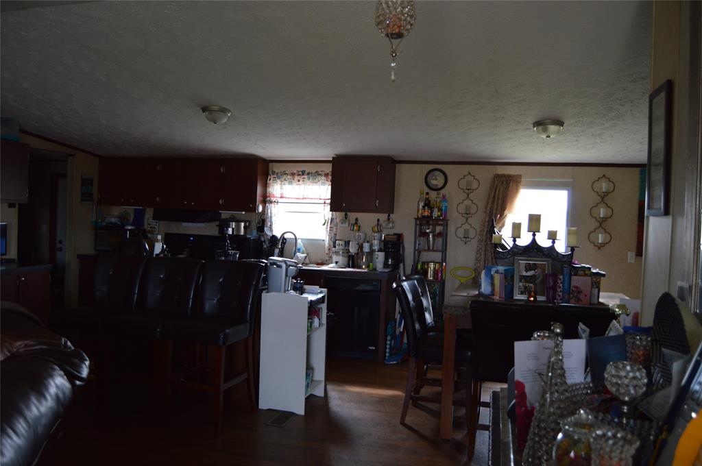 7799 Taylorsville Rd Property Photo 3
