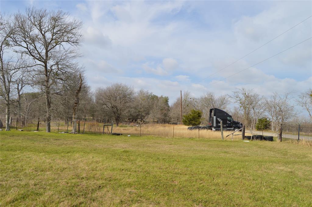 7799 Taylorsville Rd Property Photo 9