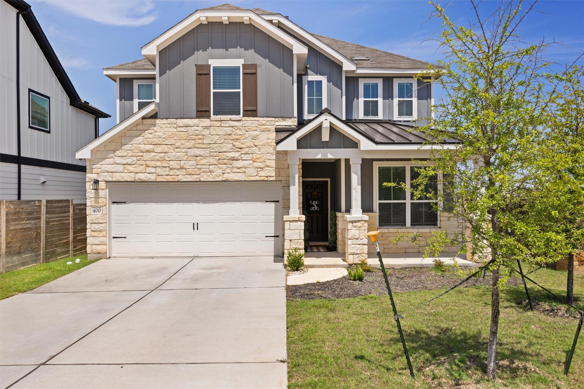 400 Turnbuckle Bnd Property Photo 2