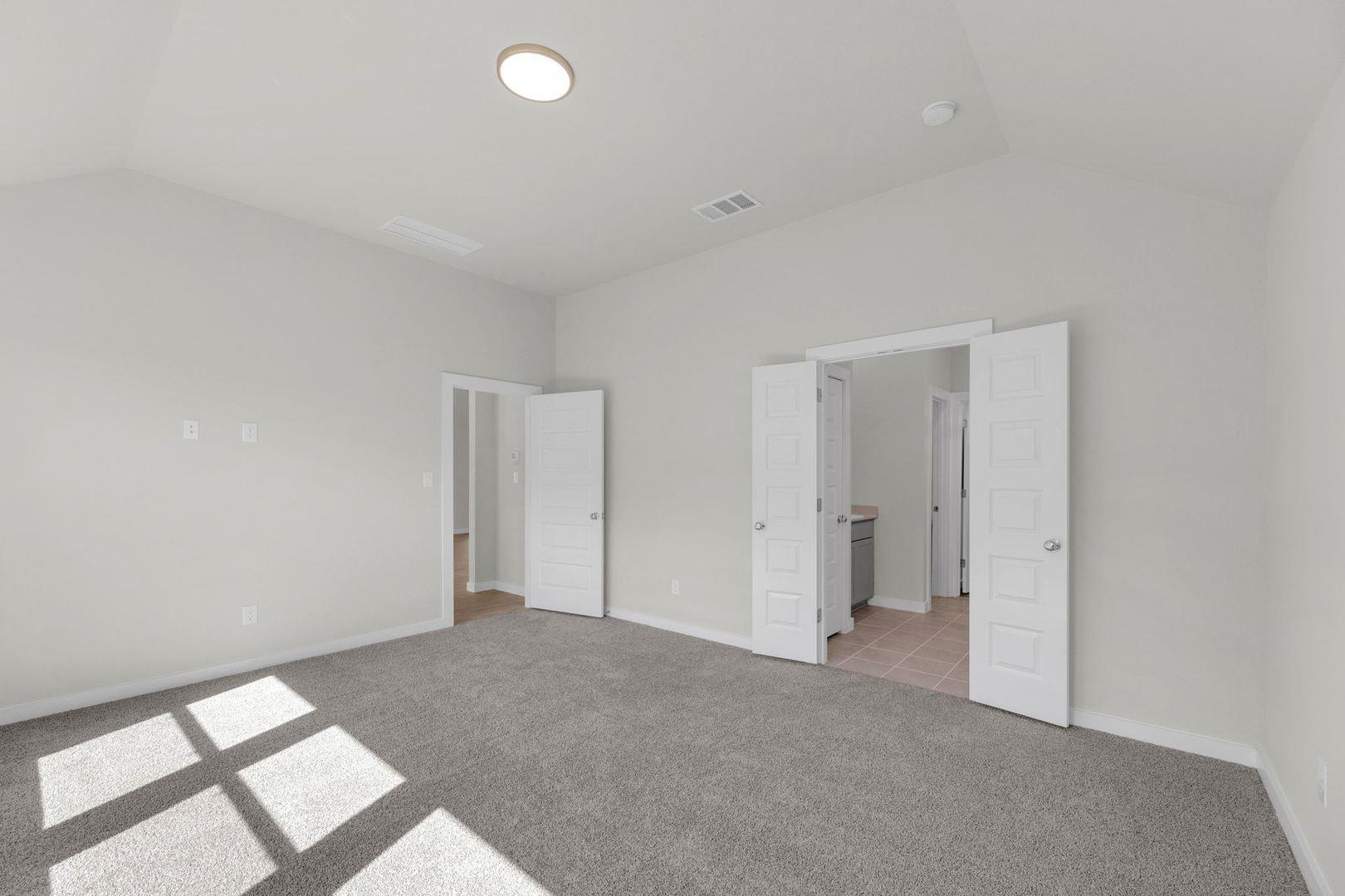 106 Melrose St Property Photo 14