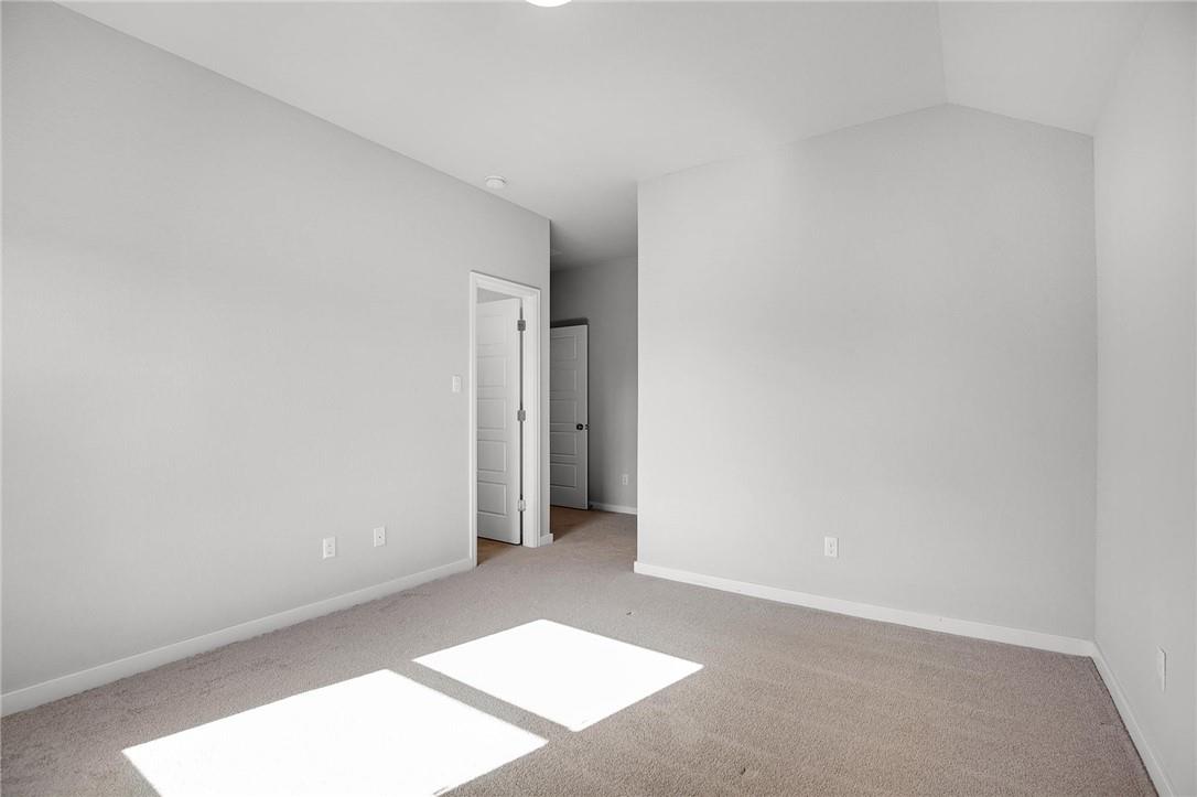 4166 Kingsley Ave Property Photo 14
