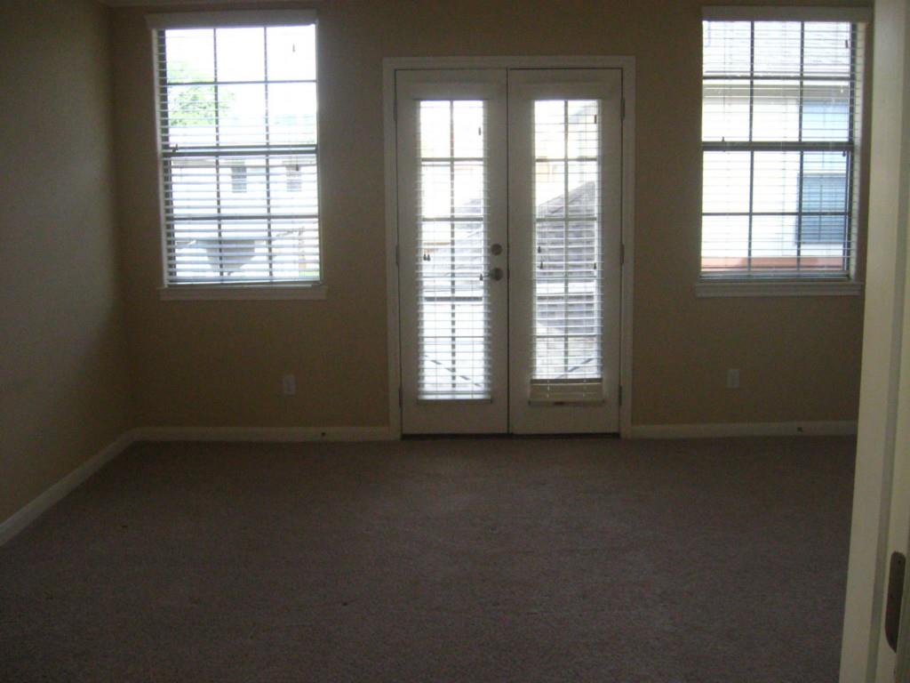 12704 Venice Ln Property Photo 20