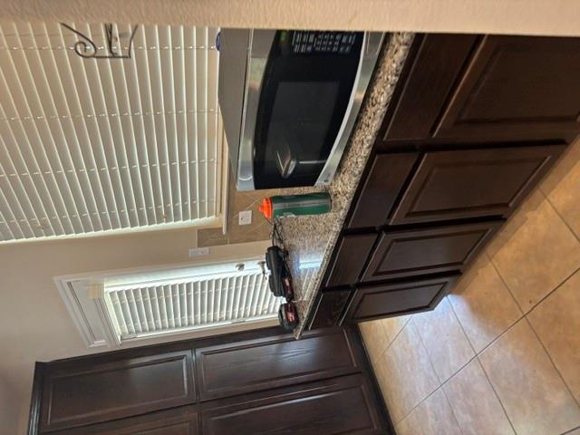 12704 Venice Ln Property Photo 27