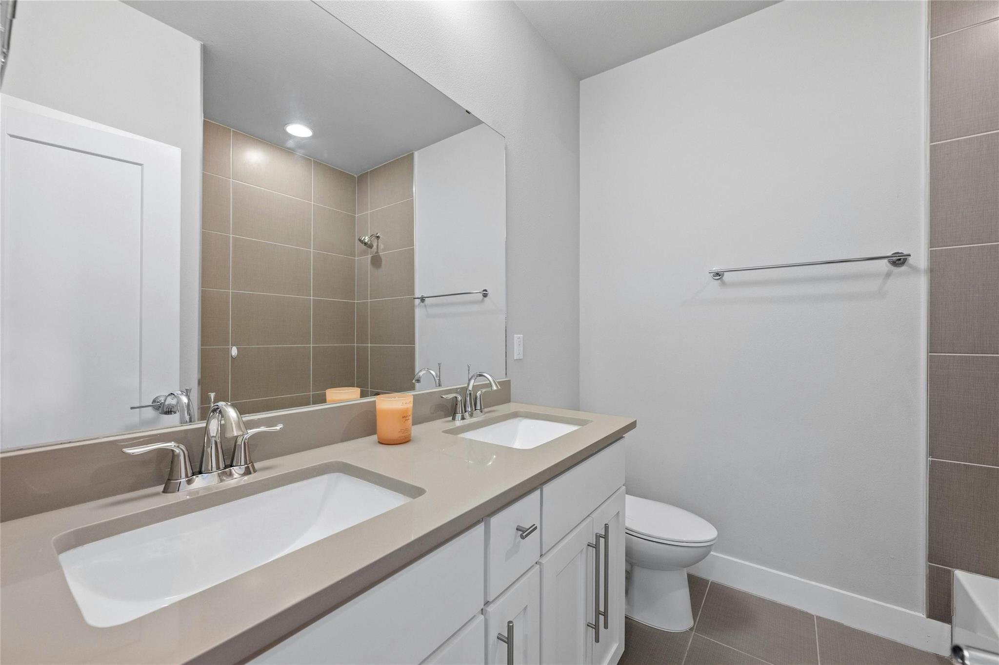 15500 Enid Dr Property Photo 20