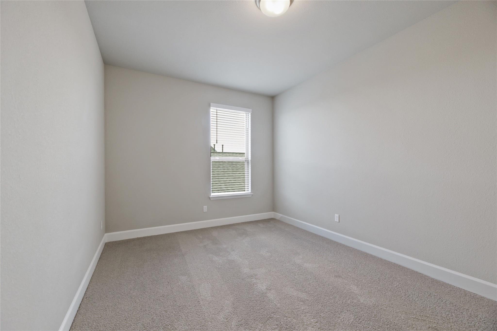 104 Chinaberry Bnd Property Photo 25