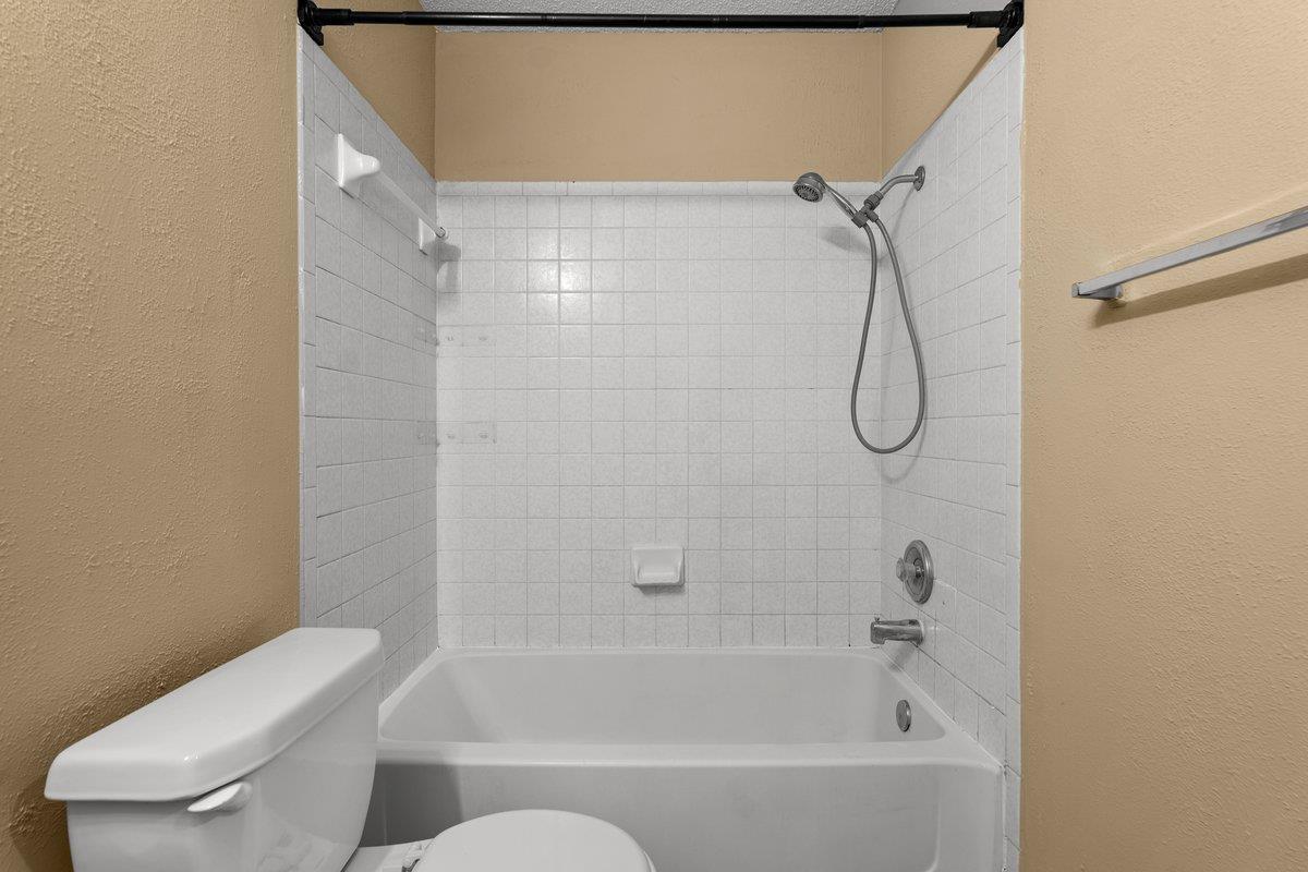 1001 Tamra Cv Property Photo 27