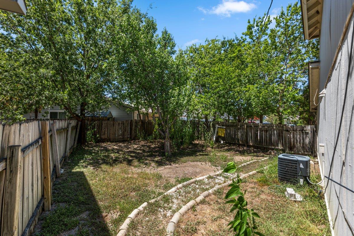 1001 Tamra Cv Property Photo 32