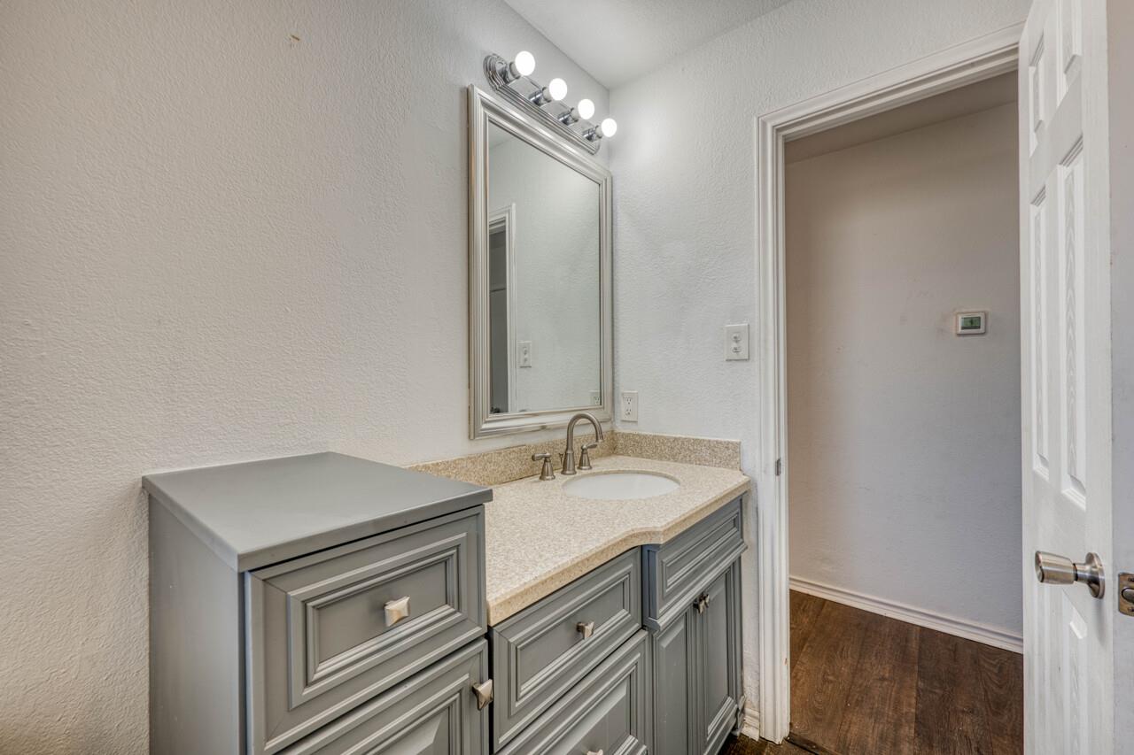 1108 Cedar Dr Property Photo 18