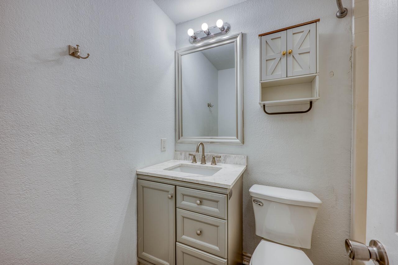 1108 Cedar Dr Property Photo 22