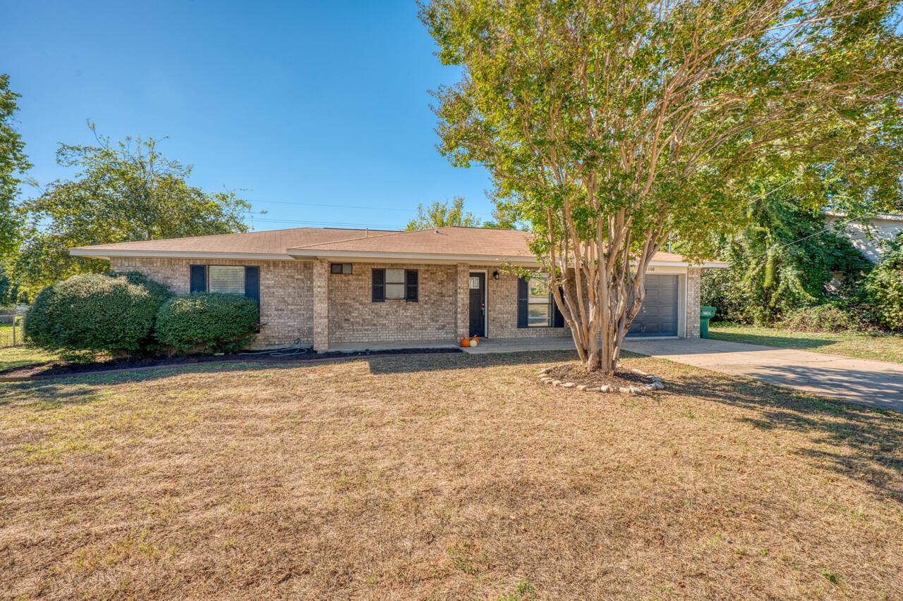 1108 Cedar Dr Property Photo 40