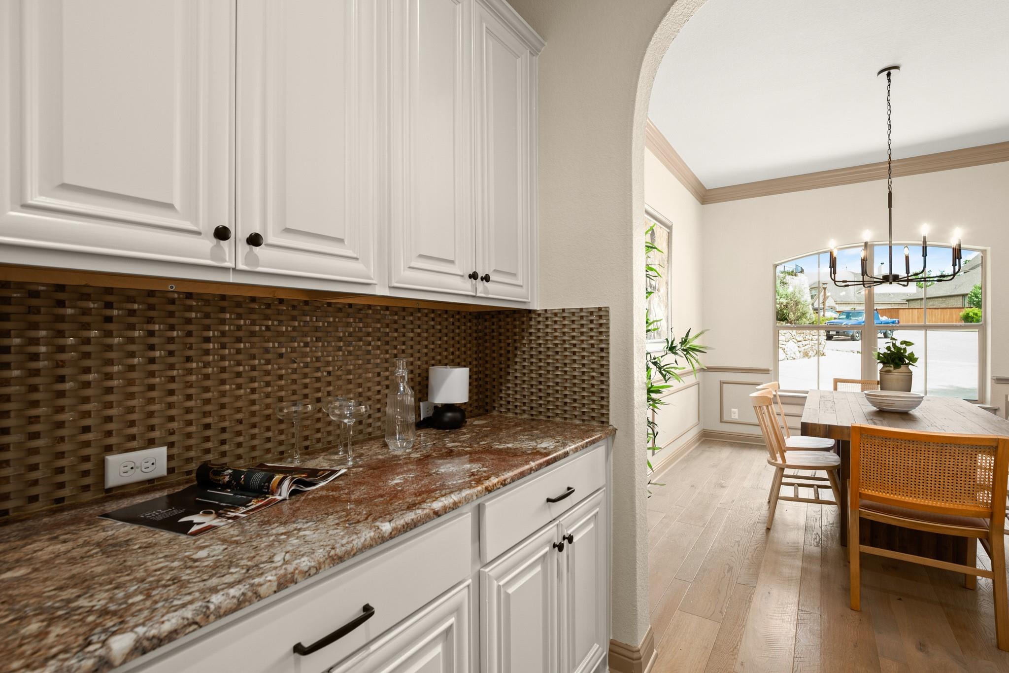 2502 Highland Trl Property Photo 25
