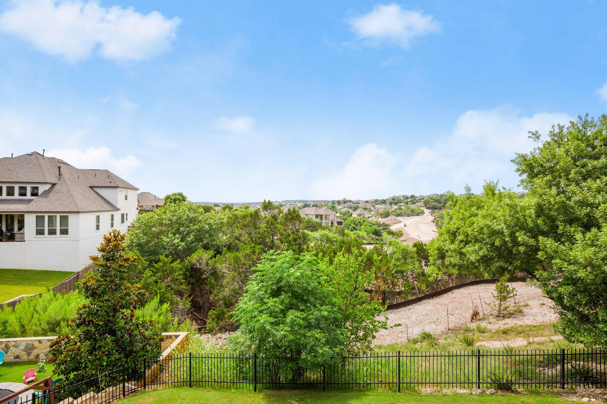 2502 Highland Trl Property Photo 34