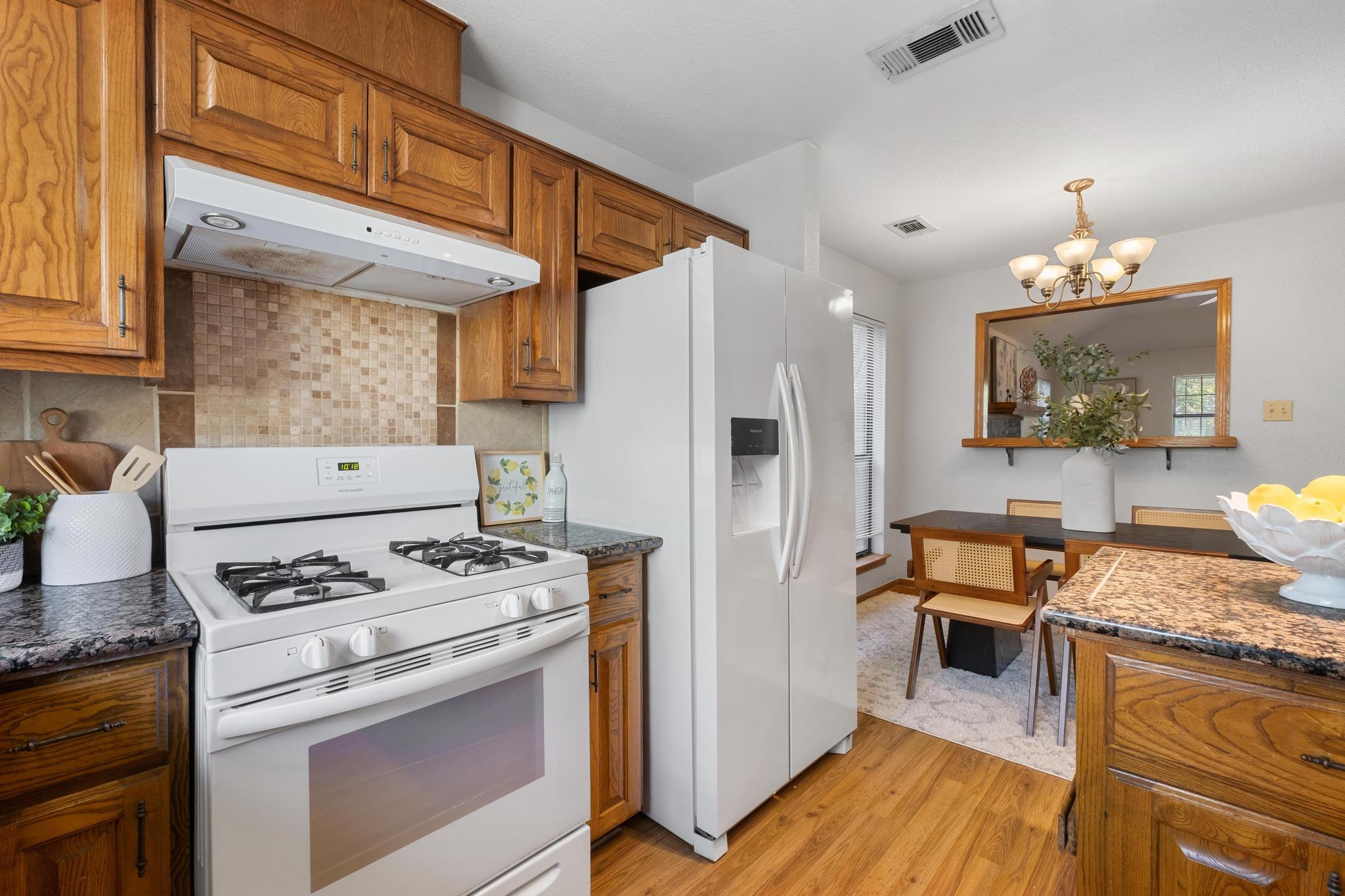 5108 Avenue H None Property Photo 15