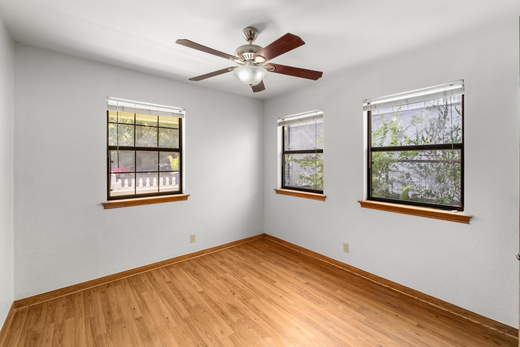 5108 Avenue H None Property Photo 27