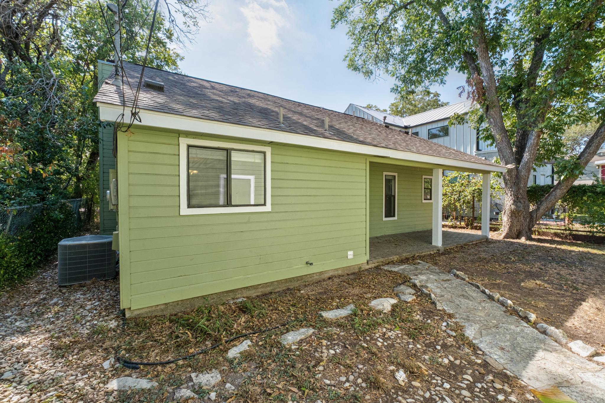 5108 Avenue H None Property Photo 34