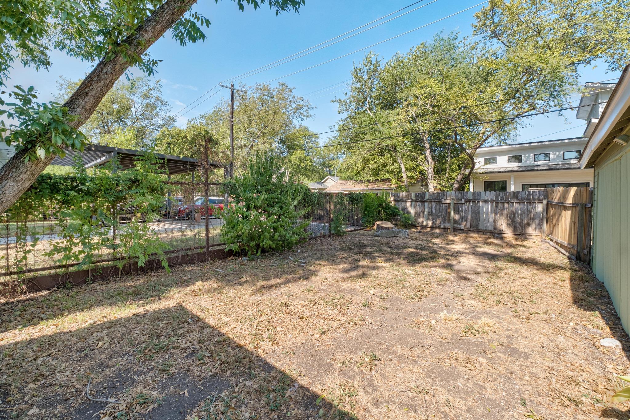 5108 Avenue H None Property Photo 35