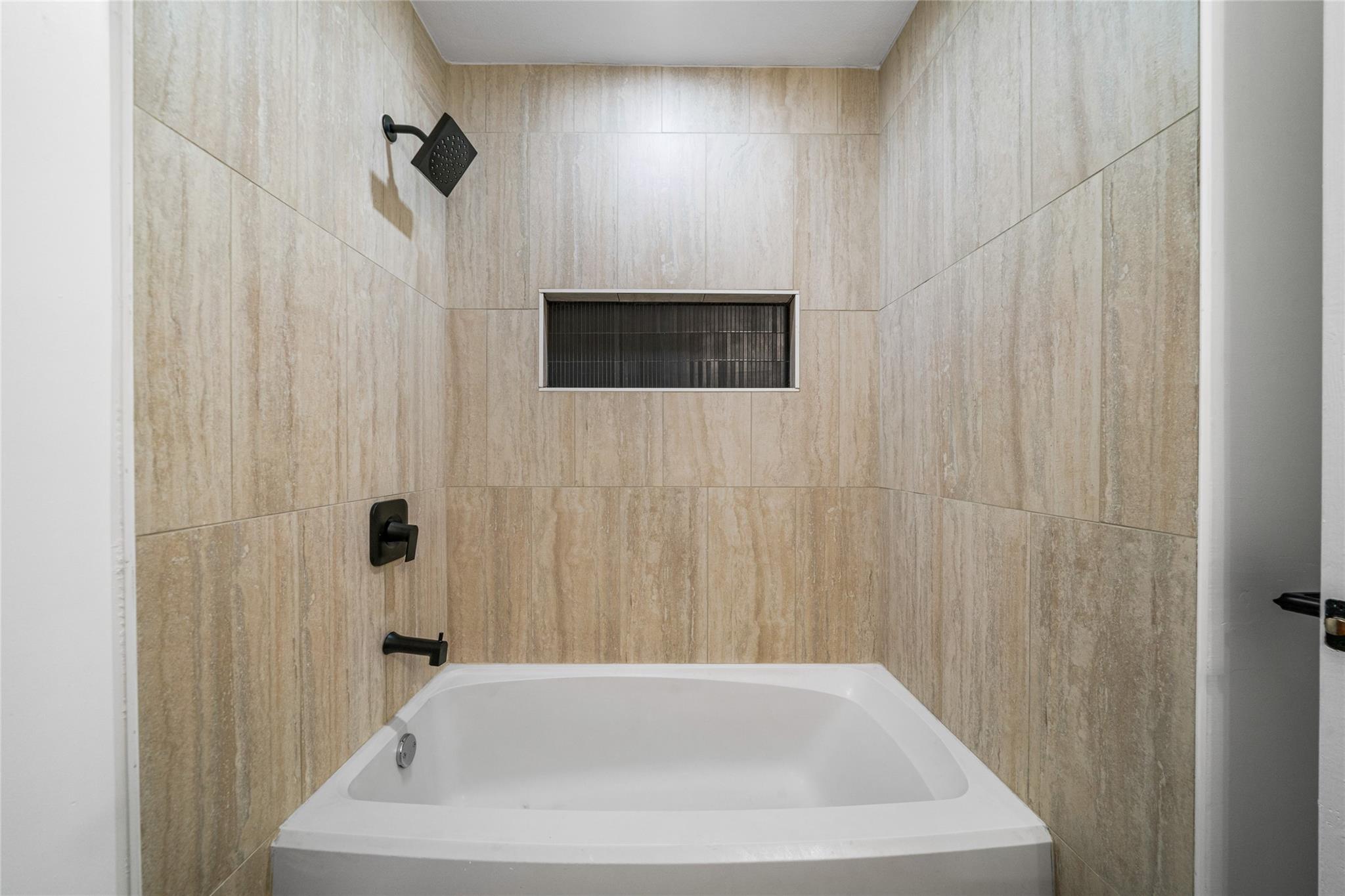 3507 Lovage Dr Property Photo 7