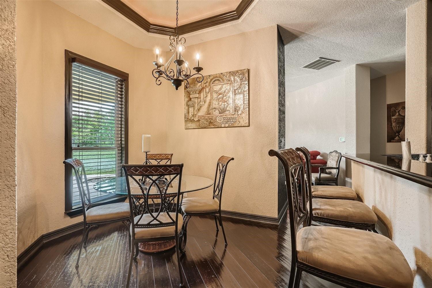 15207 Nightingale Ln Property Photo 12