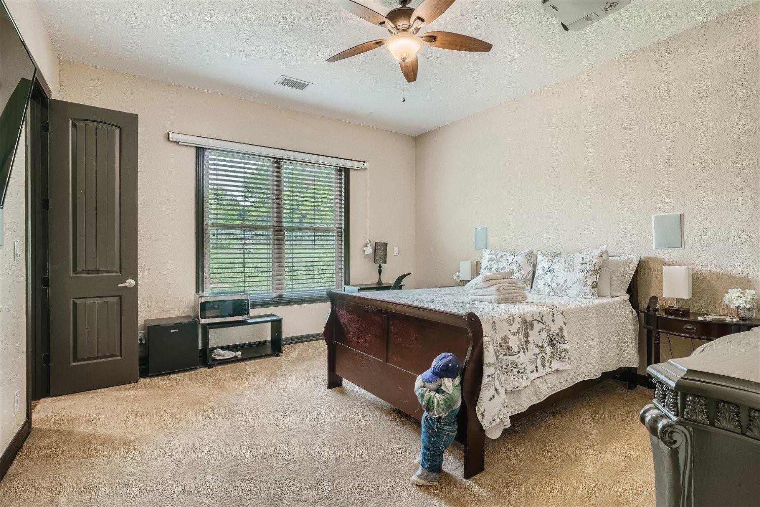 15207 Nightingale Ln Property Photo 18