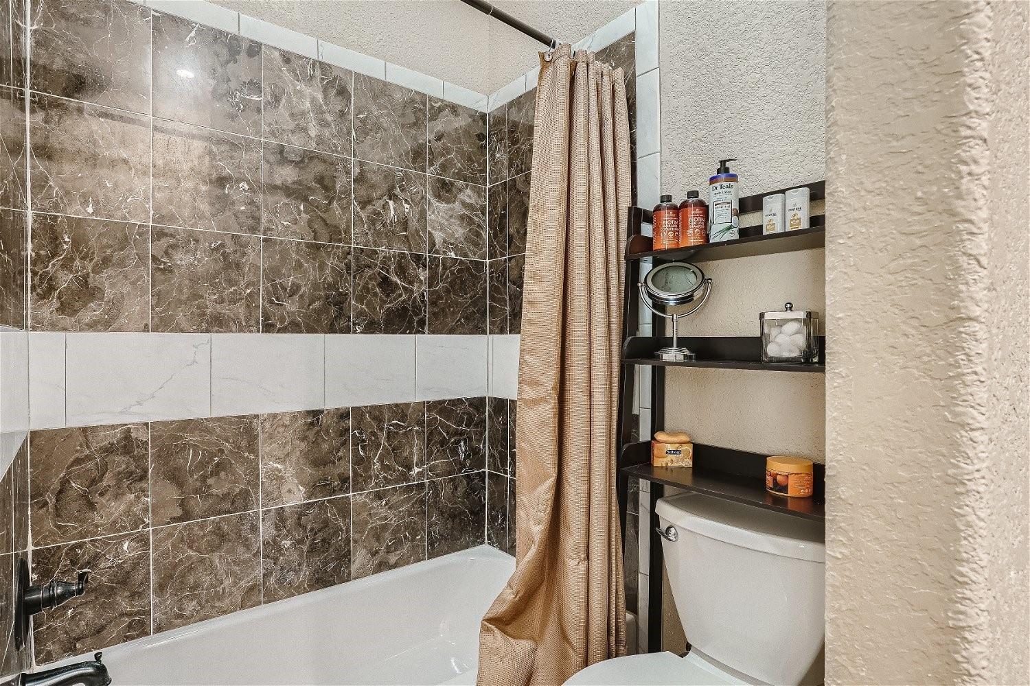 15207 Nightingale Ln Property Photo 19