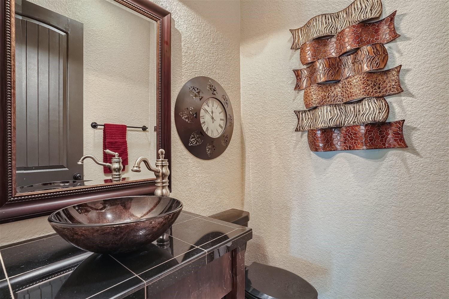 15207 Nightingale Ln Property Photo 22