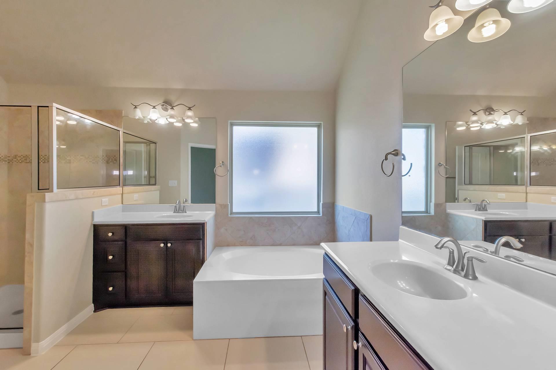 101 Dasher Dr Property Photo 17
