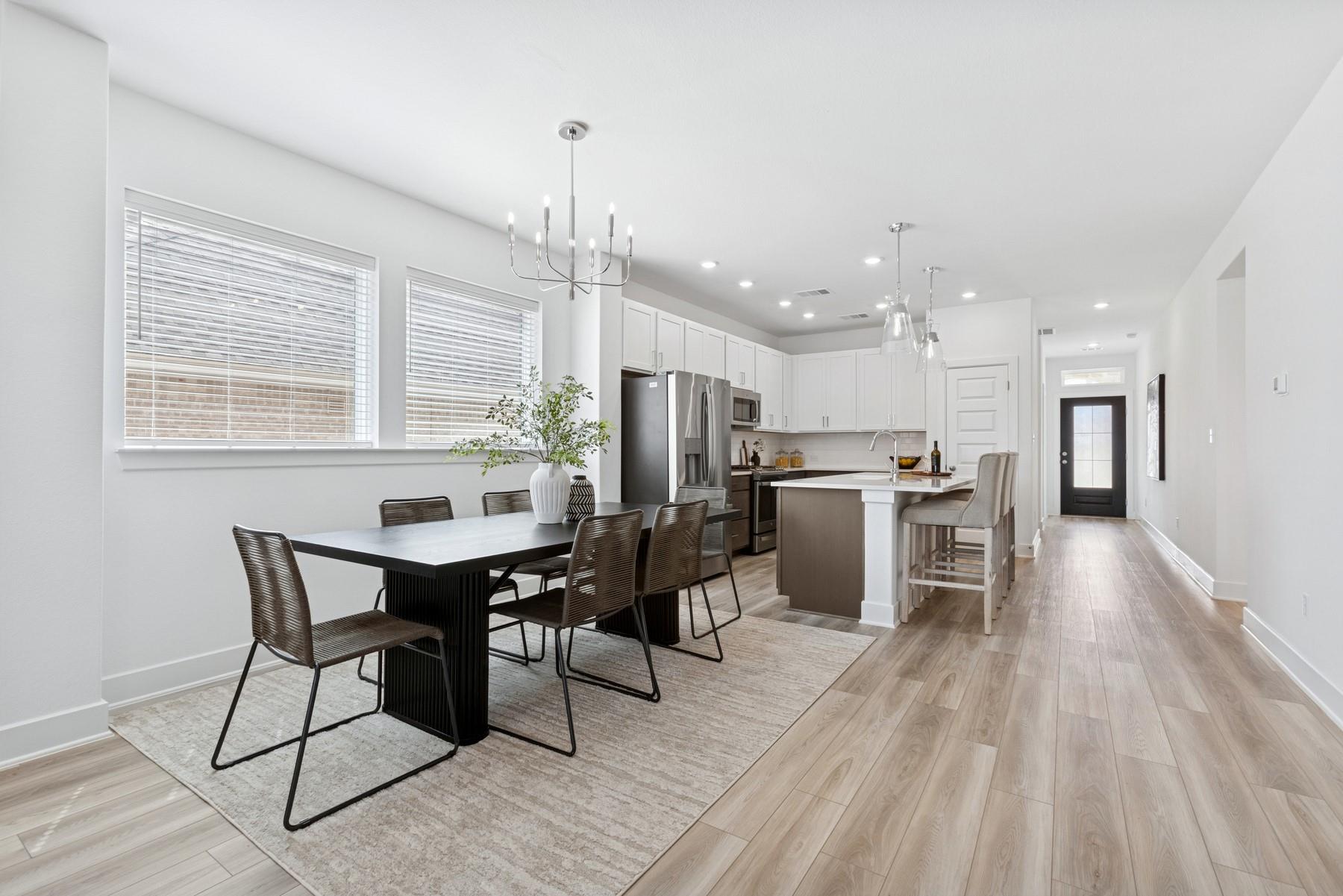 123 Cibolo Creek Loop Property Photo 4