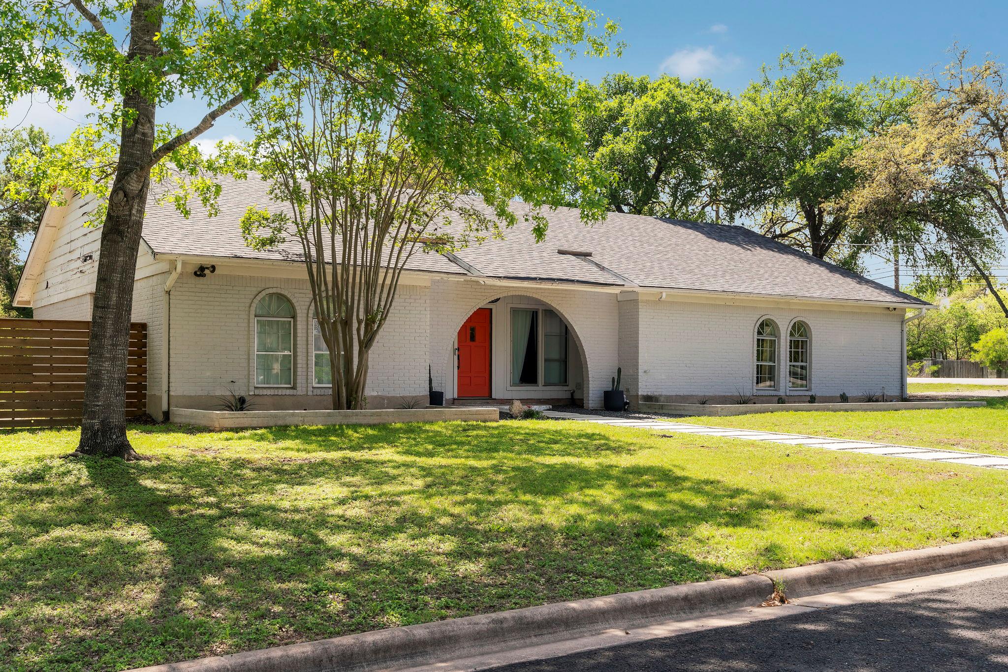 10100 Dobbin Dr Property Photo 36