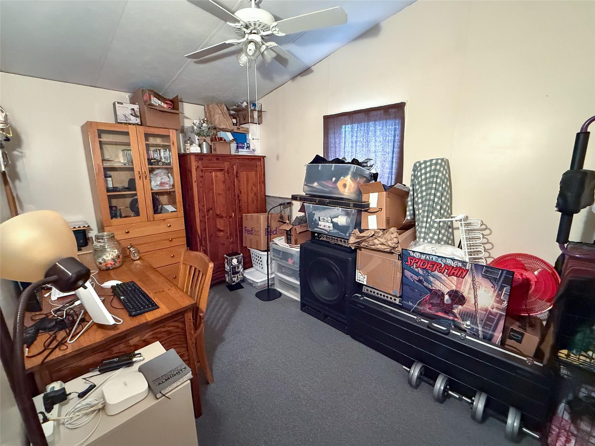 1055 N Franklin St Property Photo 21