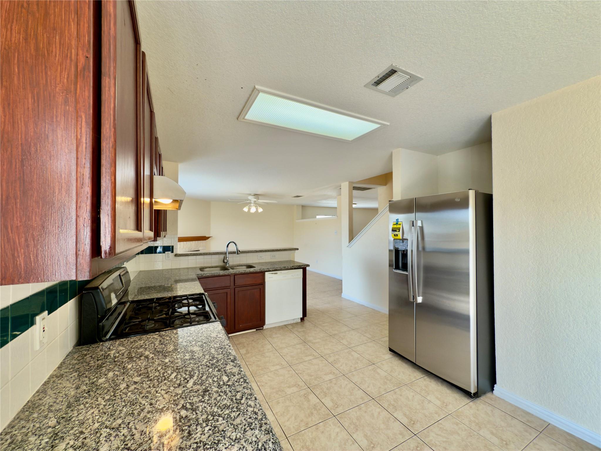 17125 Dashwood Creek Dr Property Photo 11