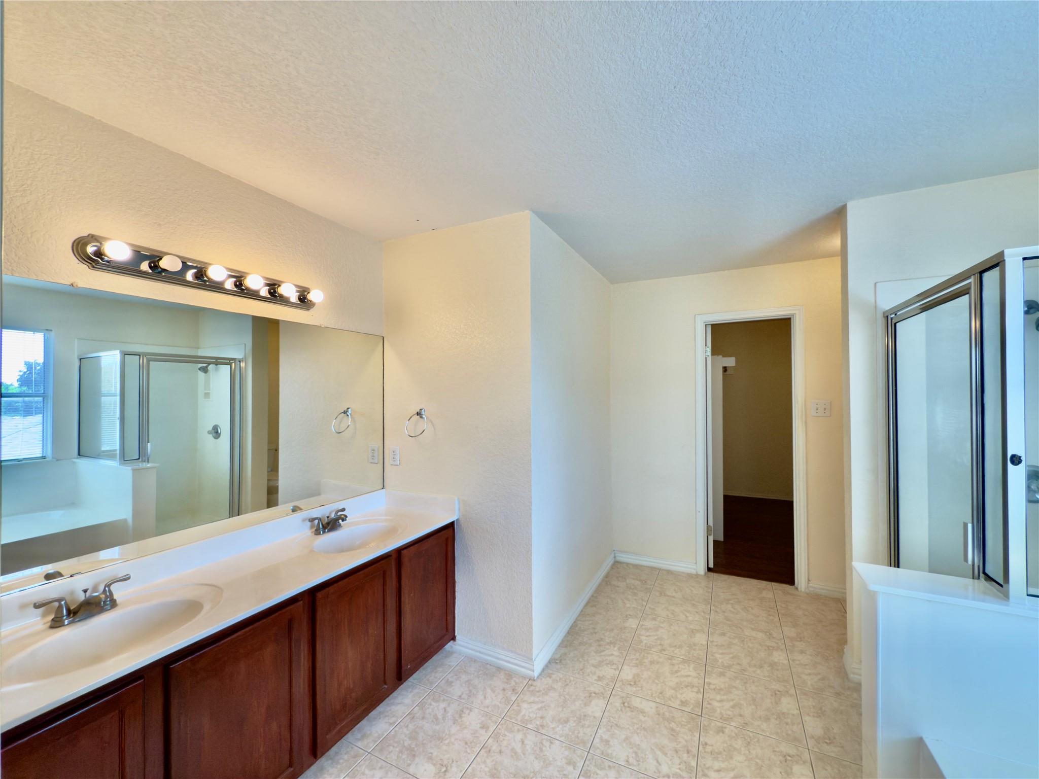 17125 Dashwood Creek Dr Property Photo 32