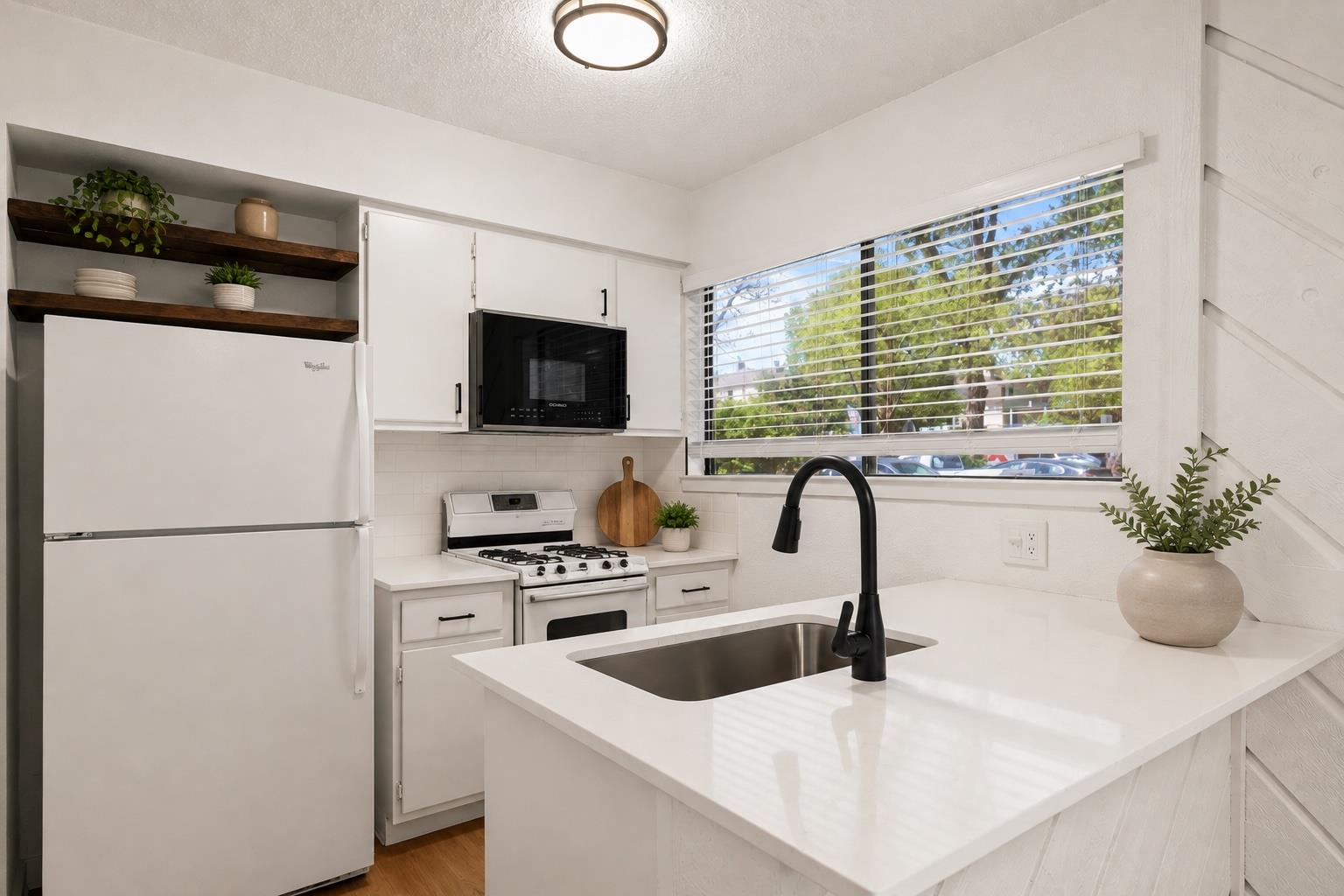 4205 Speedway Ave #112 Property Photo 1