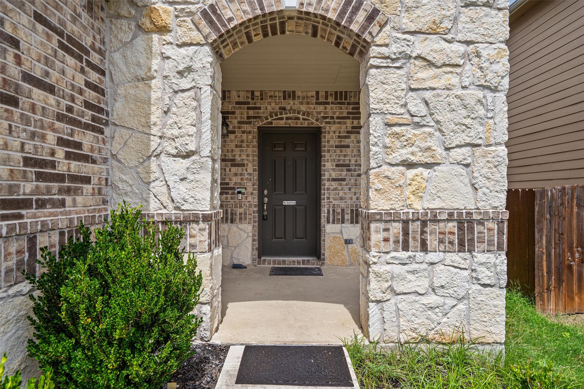 2950 E Old Settlers Blvd #37 Property Photo 6