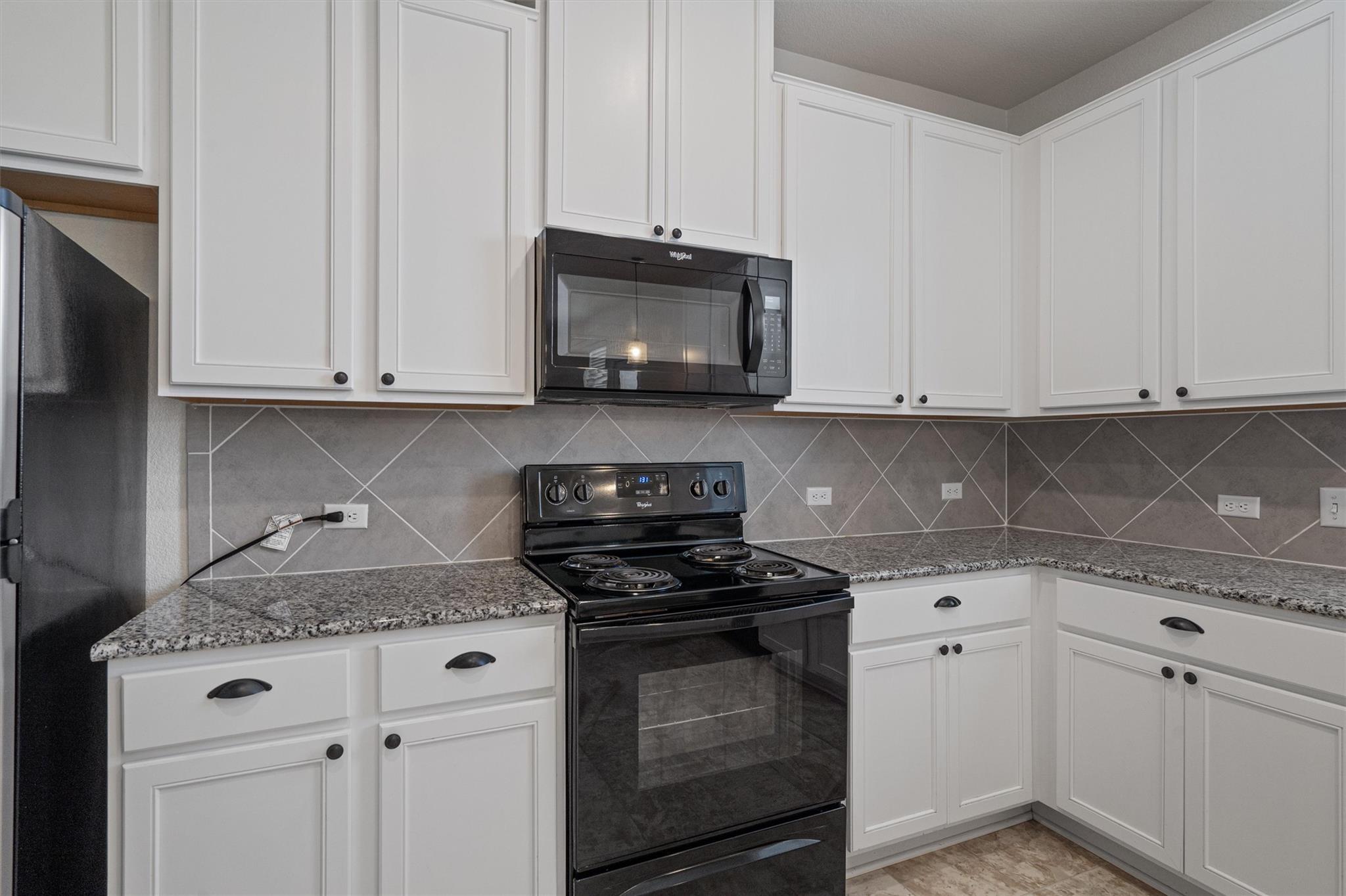 2950 E Old Settlers Blvd #37 Property Photo 12