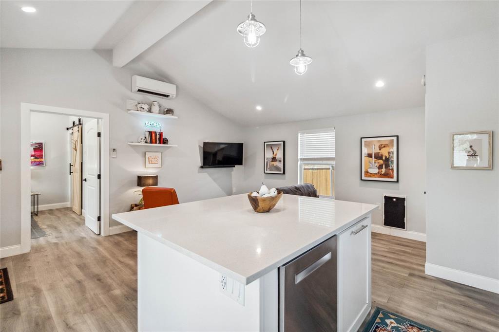 1403 Minnie Dr Property Photo 8