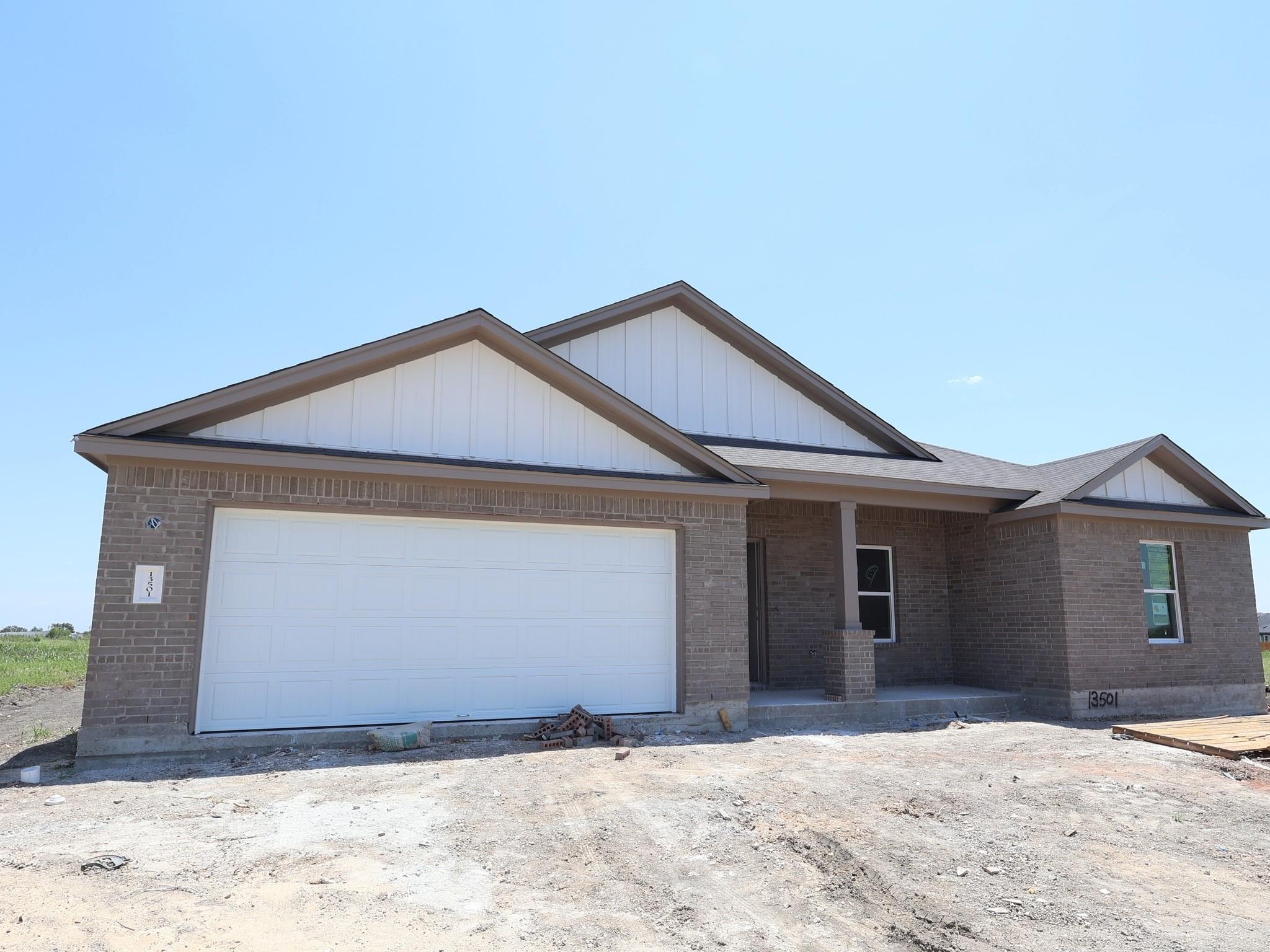 13501 Van Hollen Rd Property Photo 1
